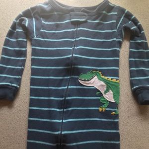 Toddler Boys 2T pajamas